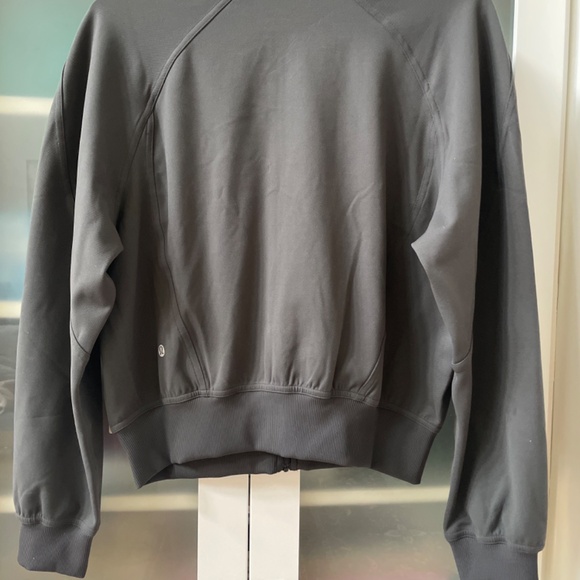 Lululemon Wunder Train Track Jacket Twill Graphite Grey SZ 4 NWT 🖤 - Picture 4 of 5